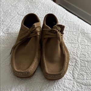 Wallabees